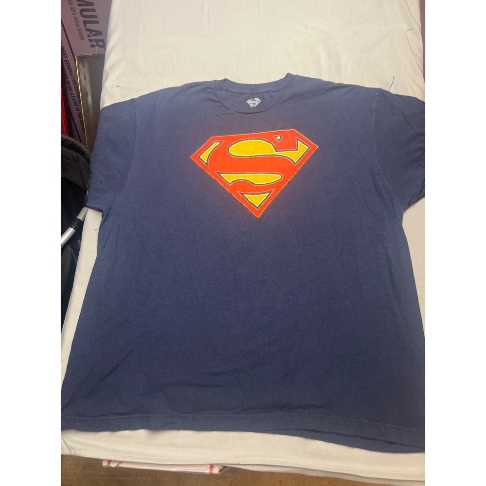Superman Graphic T-Shirt Mens 2XL Navy Blue DC Comics Shield Logo 100% Cotton